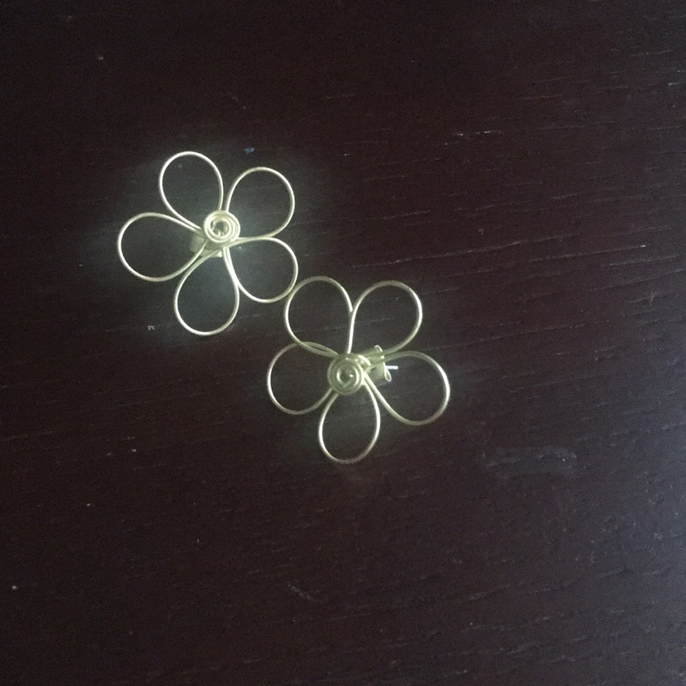 Anthropologie flower earrings